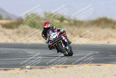 media/Oct-19-2024-CVMA (Sat) [[7df39c5a0d]]/Race 4-Formula Middleweight/